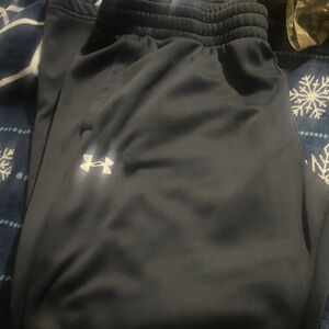 Under Armour mens Charcoal Joggers